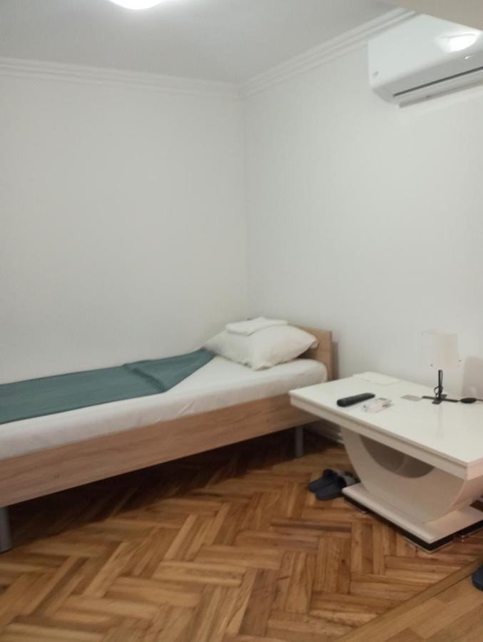 Airport Md Rooms 2 Bělehrad Exteriér fotografie